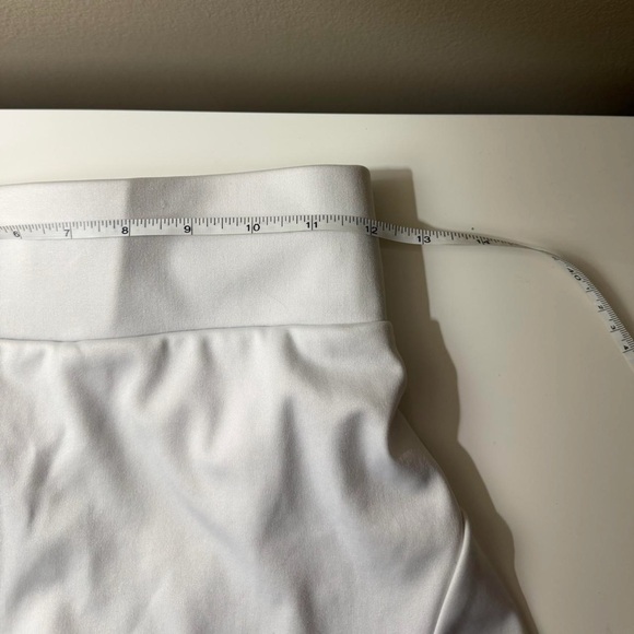 White Athletic Tennis Skirt - Picture 5 of 6